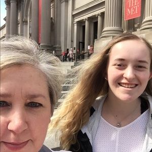 Meet your Posher, Elisabeth